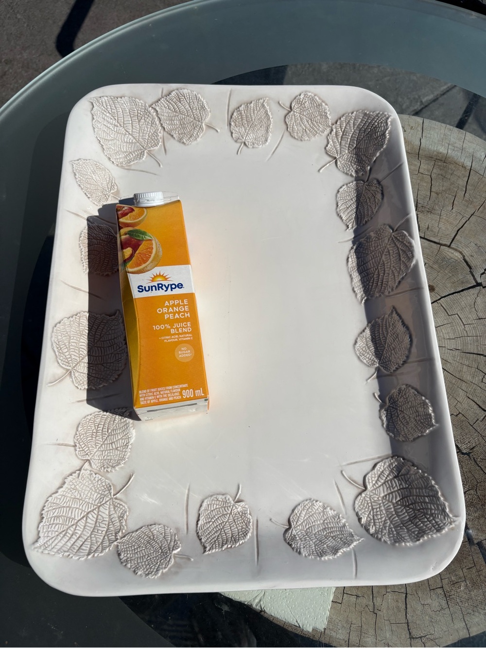 Large ceramic leaf meat platter - Picture 2 of 5